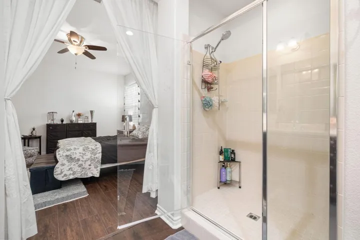 32-web-or-mls-8M4A0440