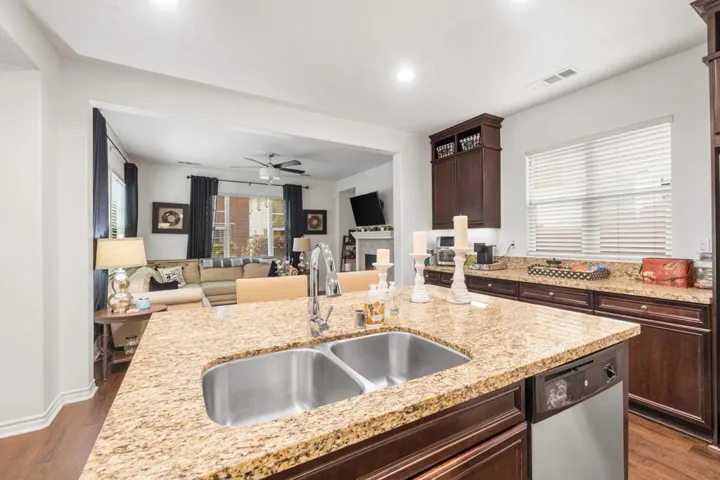 22-web-or-mls-8M4A0500