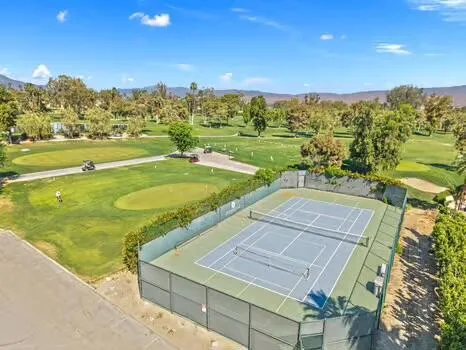 TENNIS