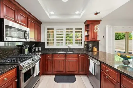 immaculate kitchen