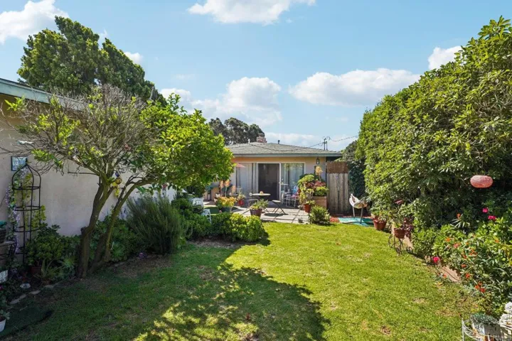 437 Court Ave, Ventura, California 93003