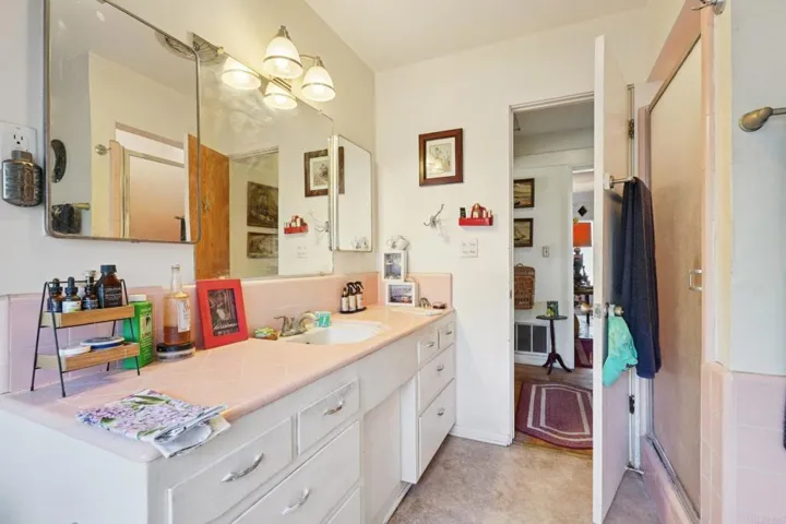 437 Court Ave, Ventura, California 93003