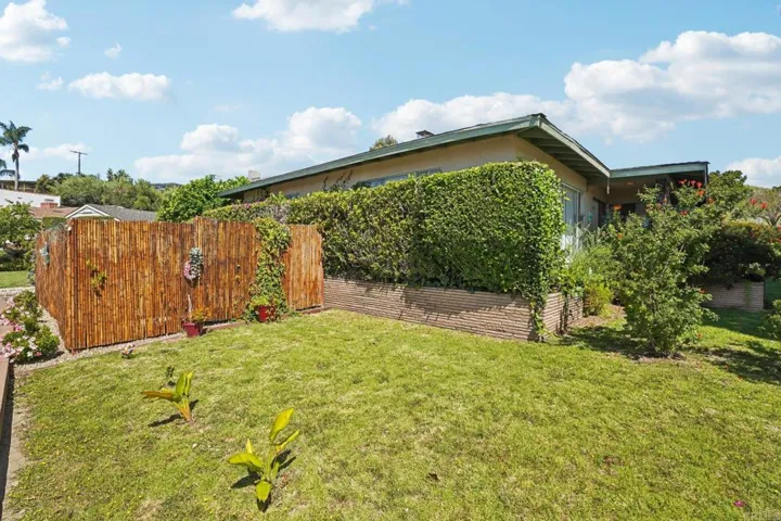 437 Court Ave, Ventura, California 93003
