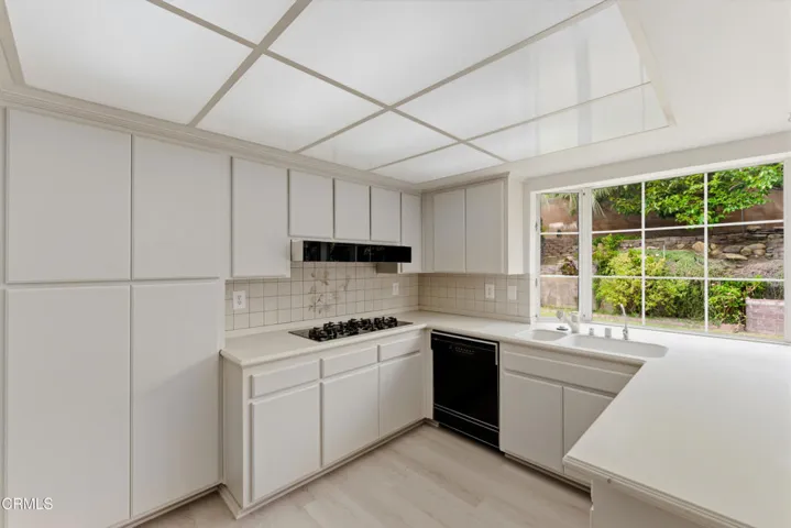 6397 Loma Vista MLS-22