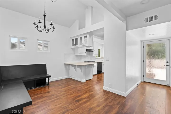 592 Stoneridge, San Luis Obispo, California 93401