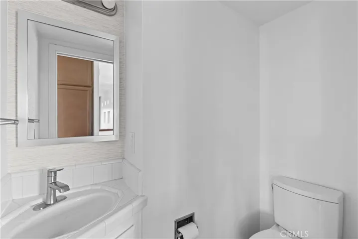 592 Stoneridge, San Luis Obispo, California 93401