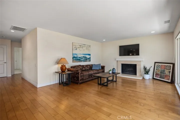 3330 Bahia Blanca E., Laguna Woods, California 92637