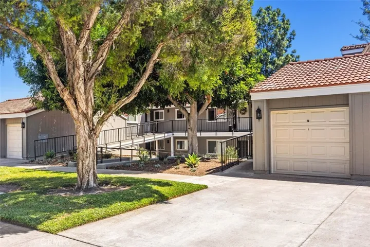 3330 Bahia Blanca E., Laguna Woods, California 92637