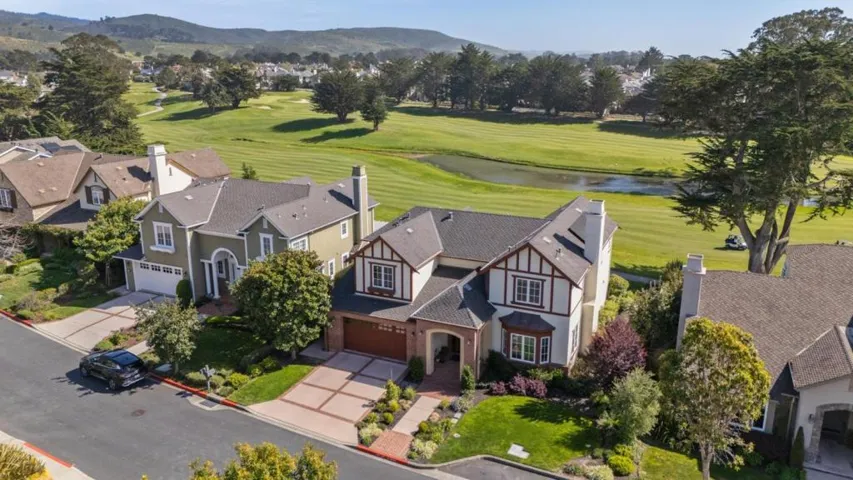 107 Carnoustie Drive, Half Moon Bay, California 94019