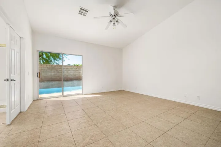 34-web-or-mls-GSNaples_OPMG_0426_034