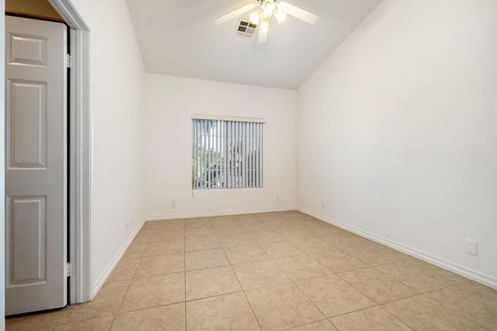 40-web-or-mls-GSNaples_OPMG_0426_040