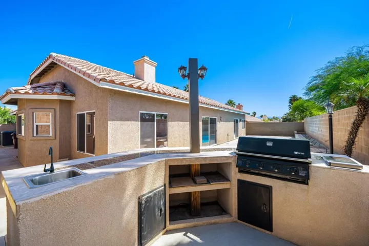 33-web-or-mls-GSNaples_OPMG_0426_033