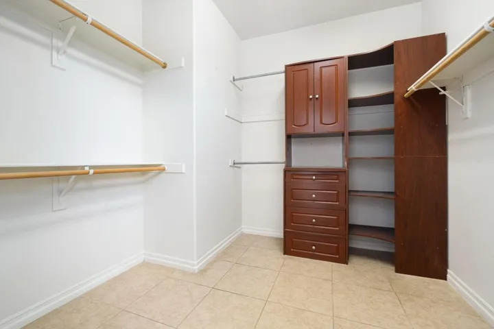 39-web-or-mls-GSNaples_OPMG_0426_039
