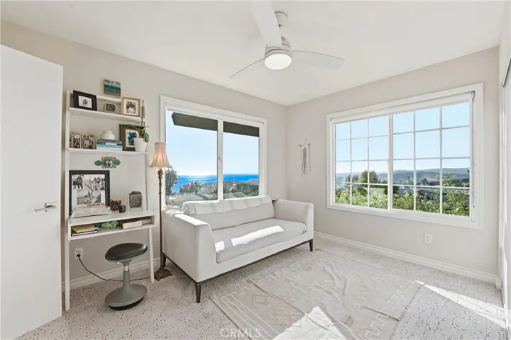 upstairs guest bedroom 2