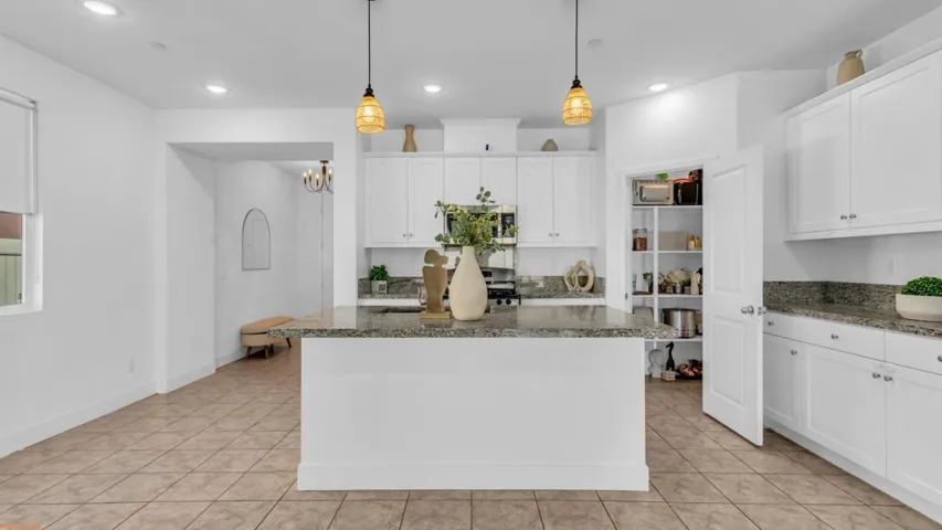 08-Were Focused 62880 Loftwood-8