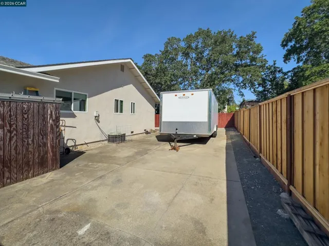 RV PARKING SLAB MASSIVE!