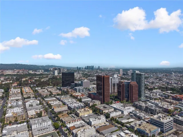 1271 Granville Avenue 102, Los Angeles, California 90025