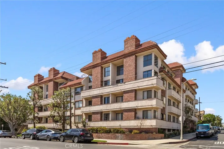 1271 Granville Avenue 102, Los Angeles, California 90025