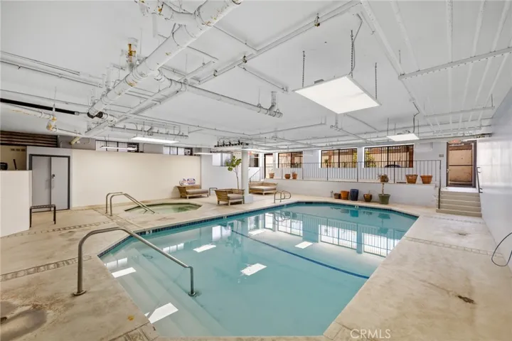 1271 Granville Avenue 102, Los Angeles, California 90025
