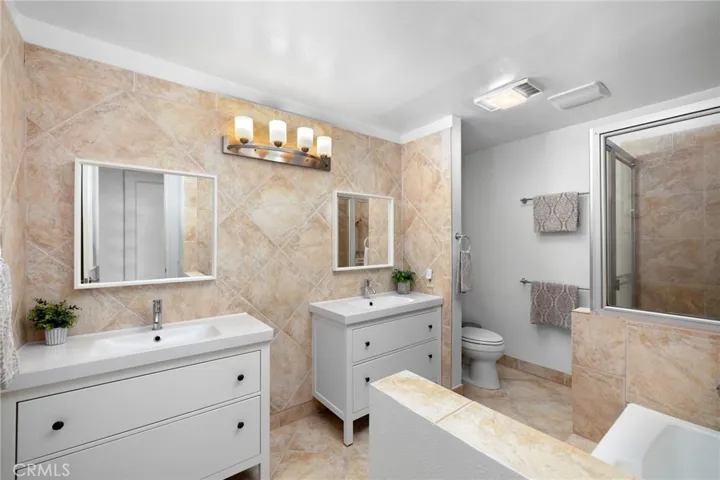 1271 Granville Avenue 102, Los Angeles, California 90025