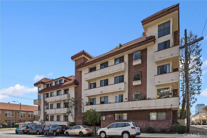 1271 Granville Avenue 102, Los Angeles, California 90025