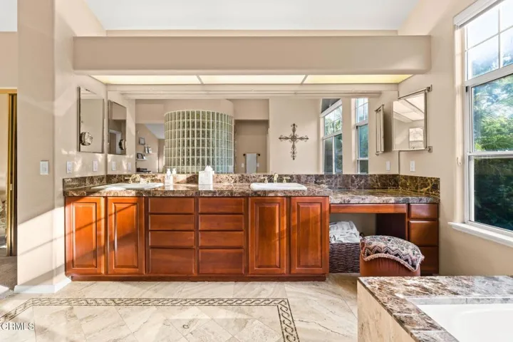 1639_San_Raphael_Way-58