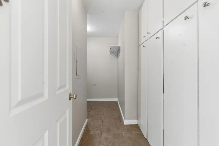 480 Ridgemark Drive, Hollister, California 95023