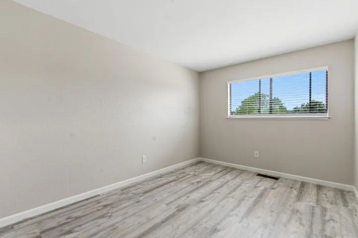 480 Ridgemark Drive, Hollister, California 95023