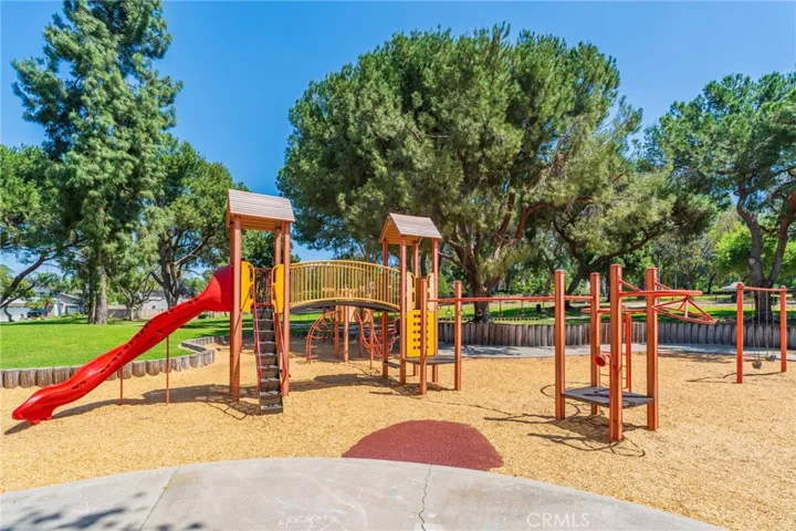 112 N Avenida Palmera, Anaheim, California 92807