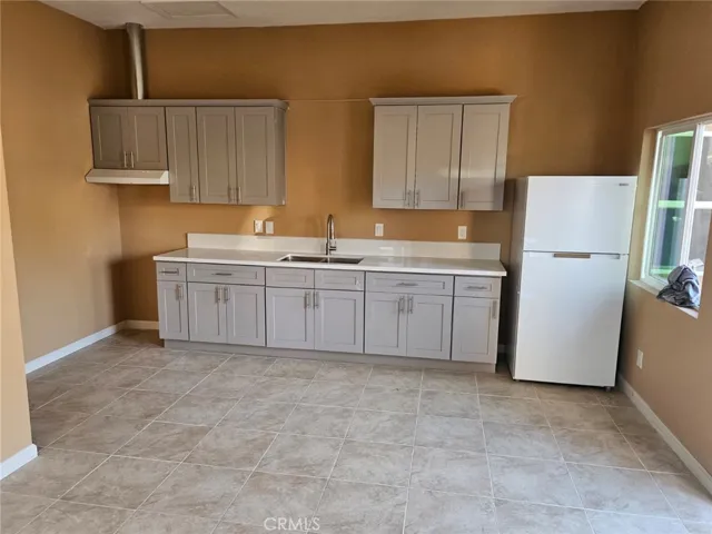 18995 Gentian Avenue, Riverside, California 92508