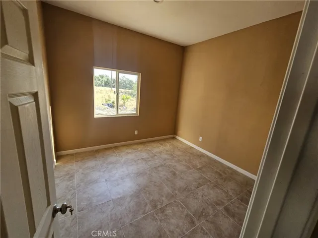18995 Gentian Avenue, Riverside, California 92508