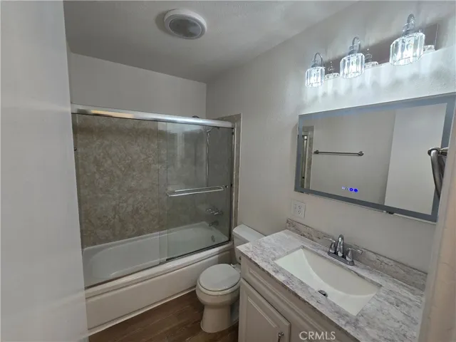 2718 Florida B, Huntington Beach, California 92648