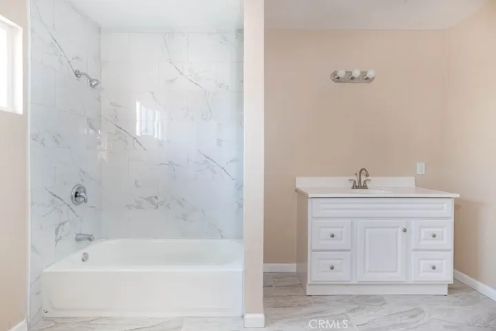 The Master Bathroom.