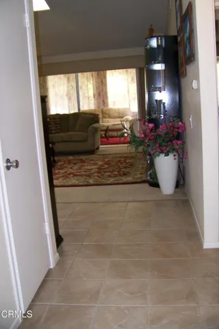 100_2800