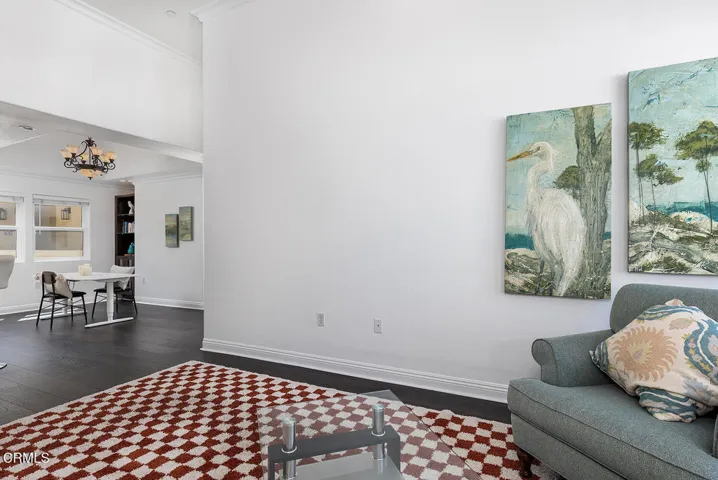 5703 Laurel Canyon Blvd #306 009-mls
