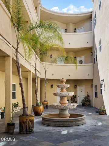 5703 Laurel Canyon Blvd #306 020-mls