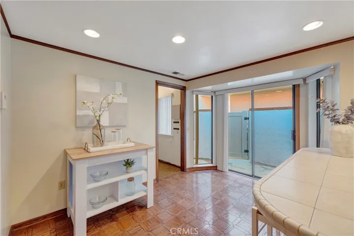 SLIDING DOOR TO SECOND PATIO AREA