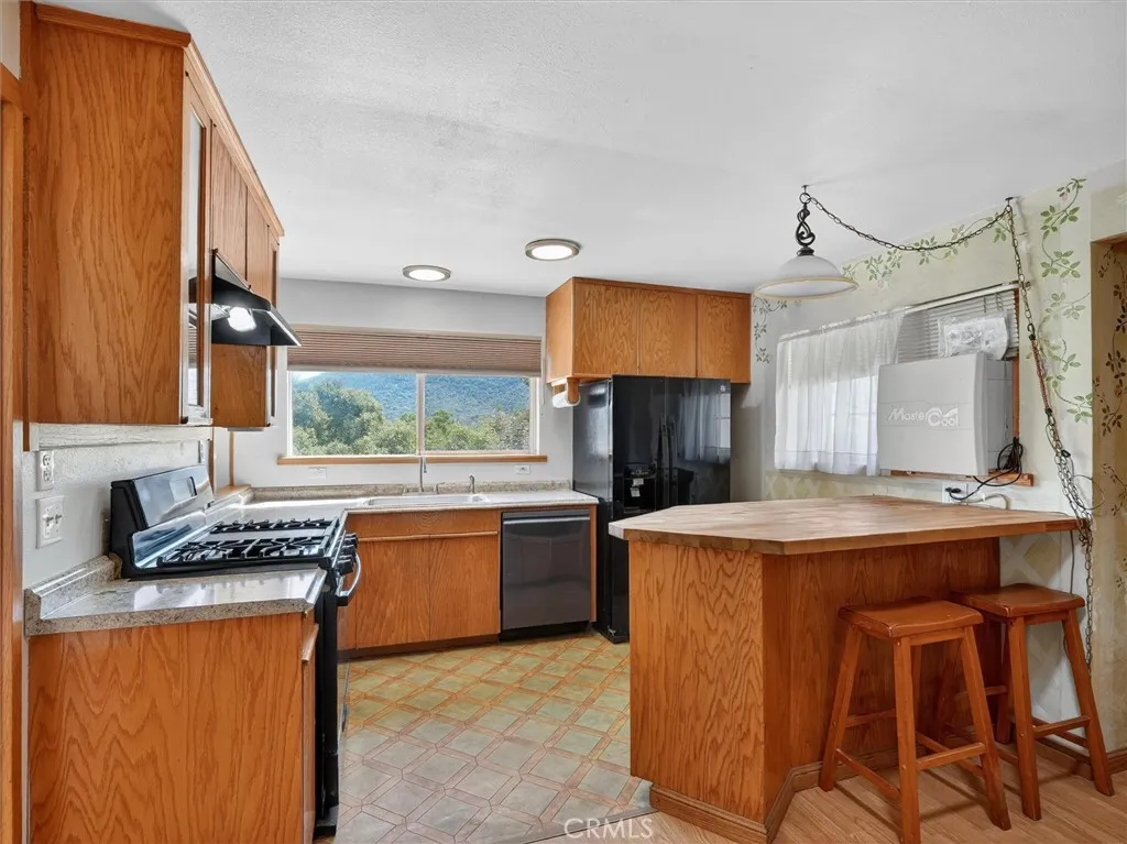 46535 Eastwood S, Oakhurst, California 93644 — photo 5
