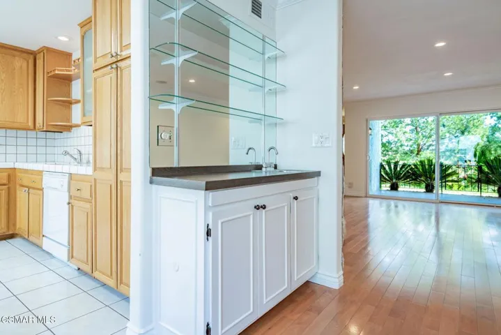 19-web-or-mls-_CK13769