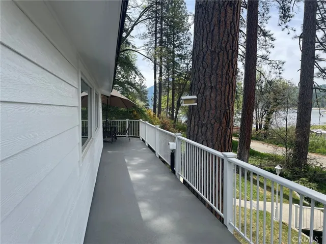 Front deck