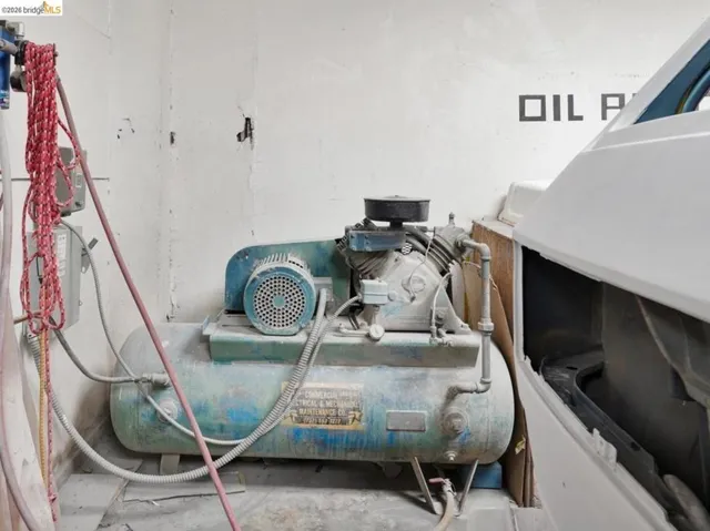 Compressor