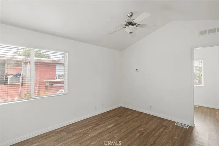 7650 Balboa Boulevard 129, Van Nuys, California 91406