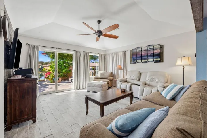 25-web-or-mls-_G4A4457