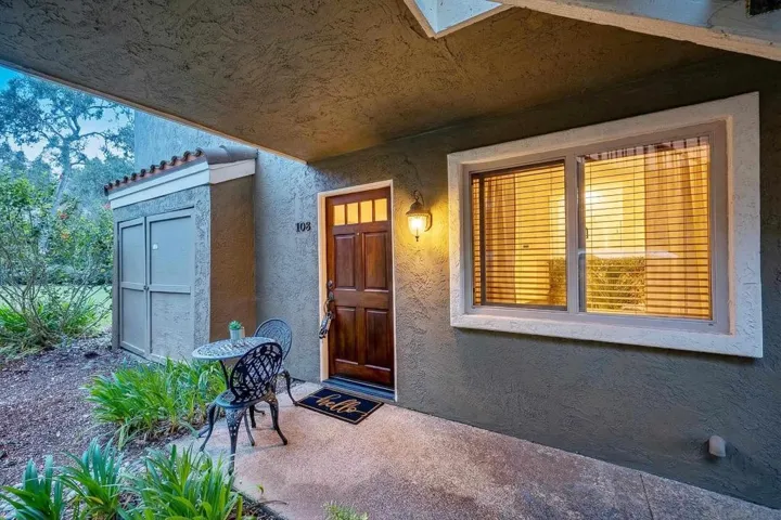 https://zimg.paragon.ice.com/ParagonImages/Property/PA/SDMLS/-520878/1/533/400/0526ba6a87d40cf26f89a7664c873c33/3/13ae486acd6653817ac4af37baa13b5e/-520878-c88c406a-da3f-4056-a1ac-ad0a12d1facc.JPG