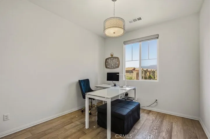 Guest Bedroom/Office Study