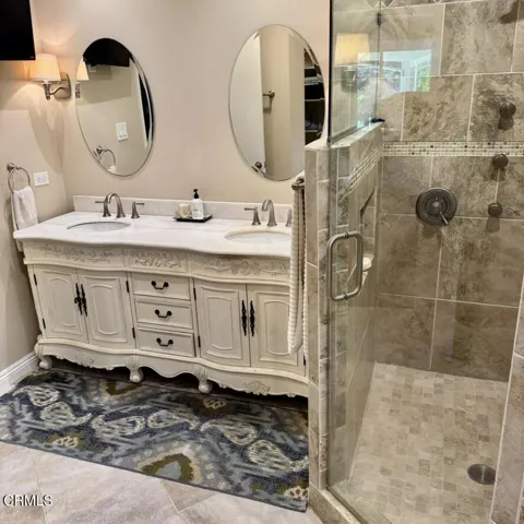 5FB4CE7E-239B-4404-90C2-E26E107EB206_1_1