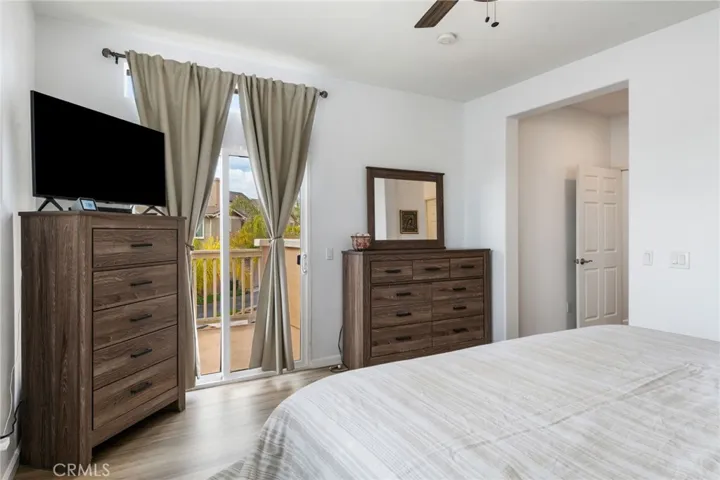 27563 Weeping Willow Drive, Valencia, California 91354
