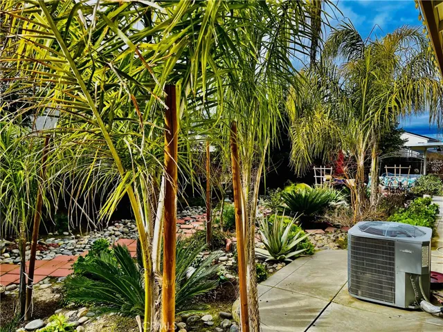 4861 Langley Way, Merced, California 95348