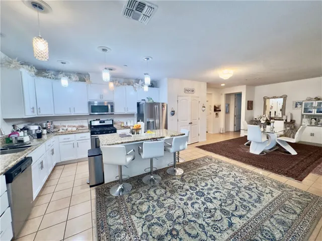 4861 Langley Way, Merced, California 95348