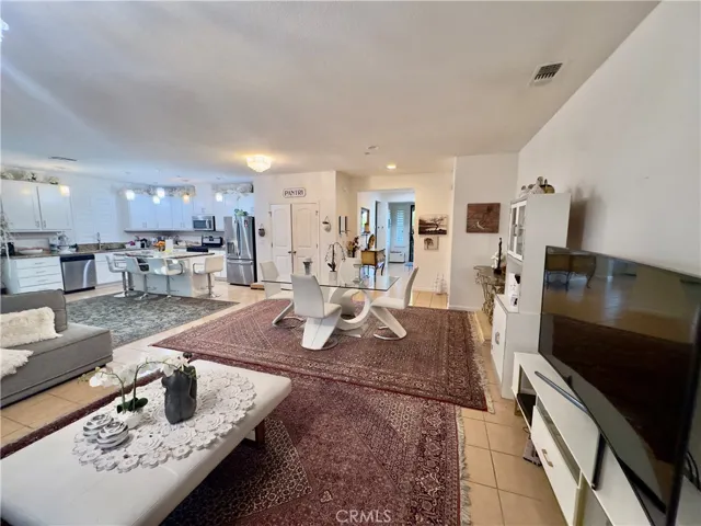 4861 Langley Way, Merced, California 95348